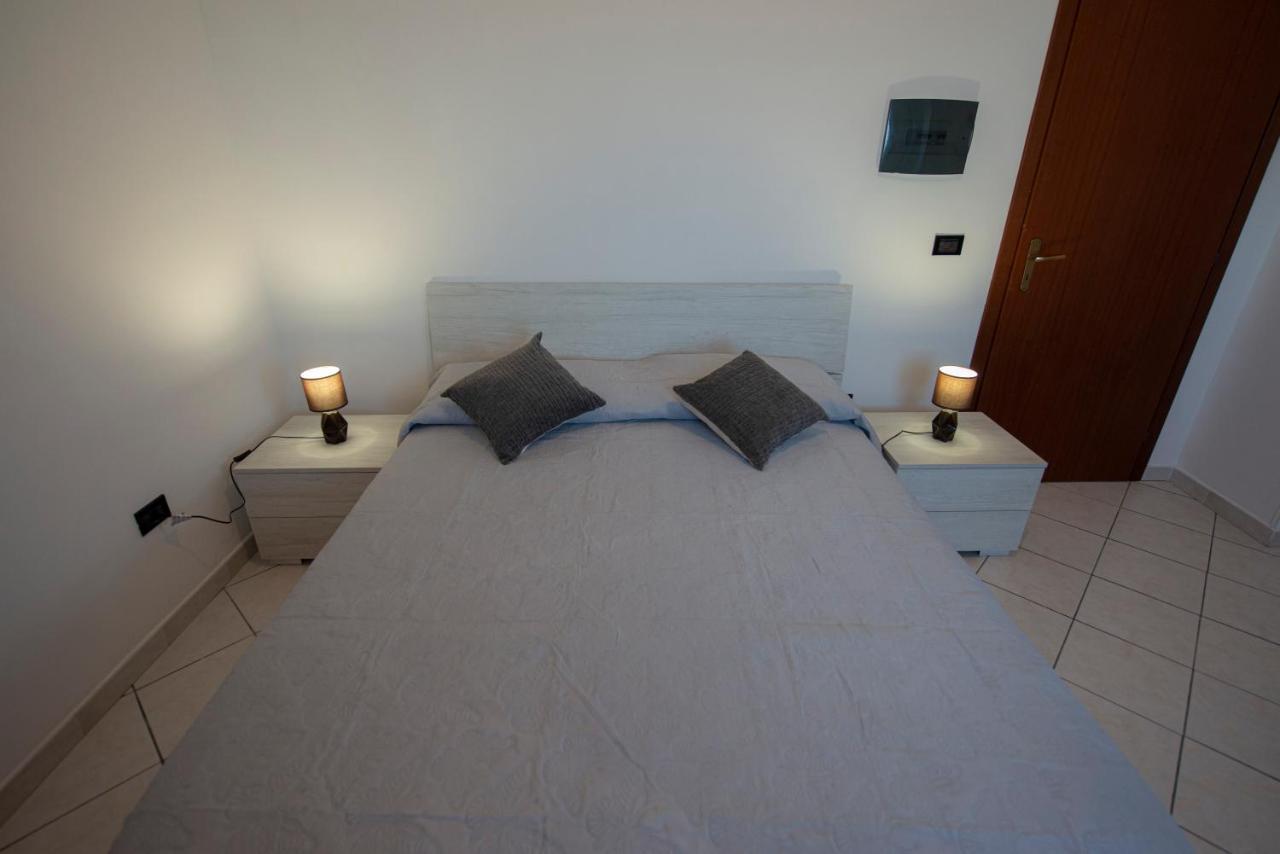 B&B Esterita Паргелия Екстериор снимка