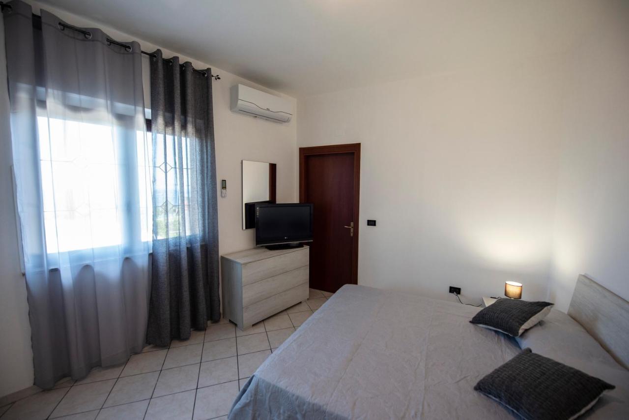 B&B Esterita Паргелия Екстериор снимка