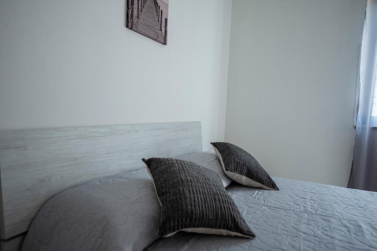 B&B Esterita Паргелия Екстериор снимка