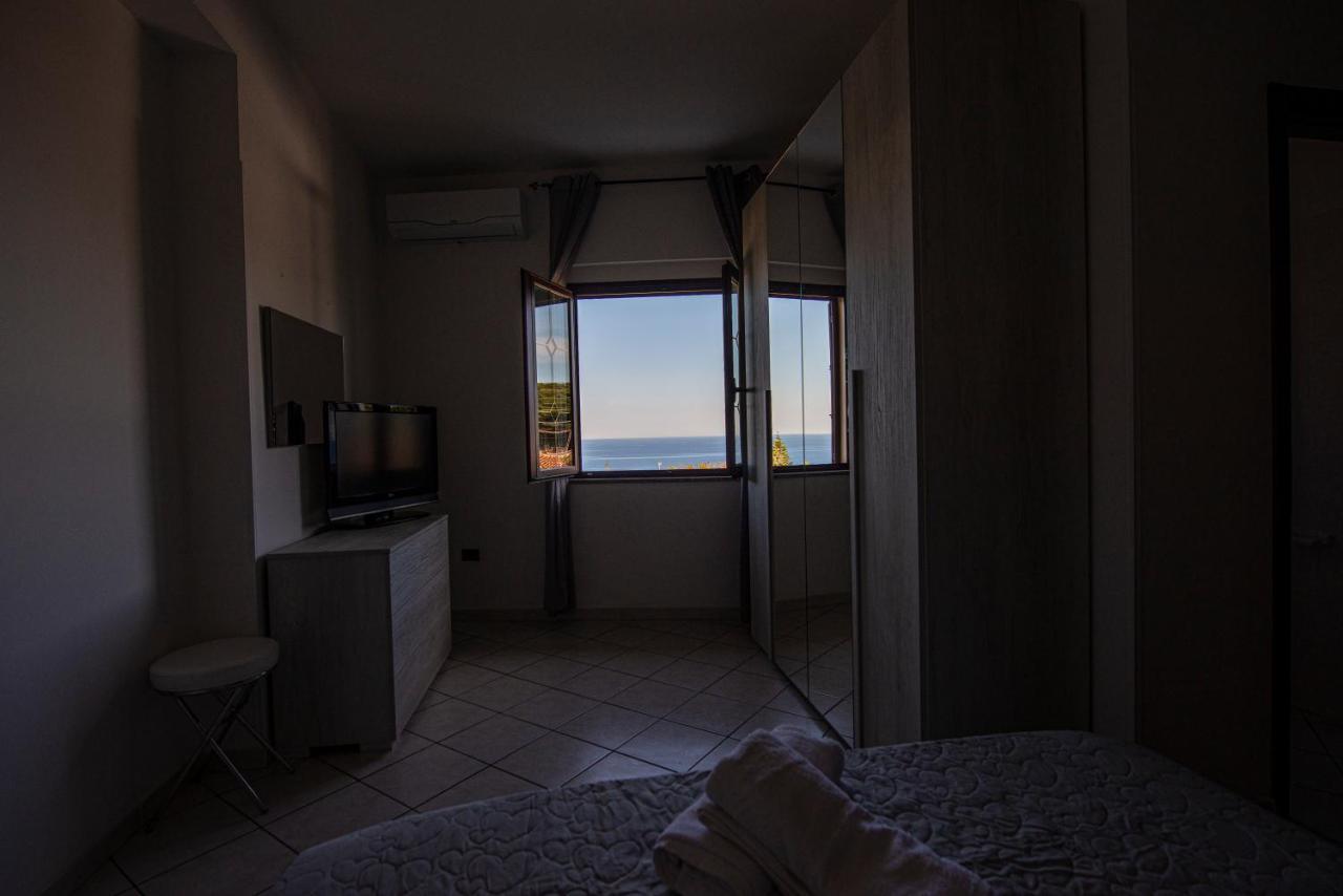 B&B Esterita Паргелия Екстериор снимка